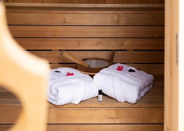 Вилла Zamatos Turbolya Kishaz Es Wellness Паннонхальма